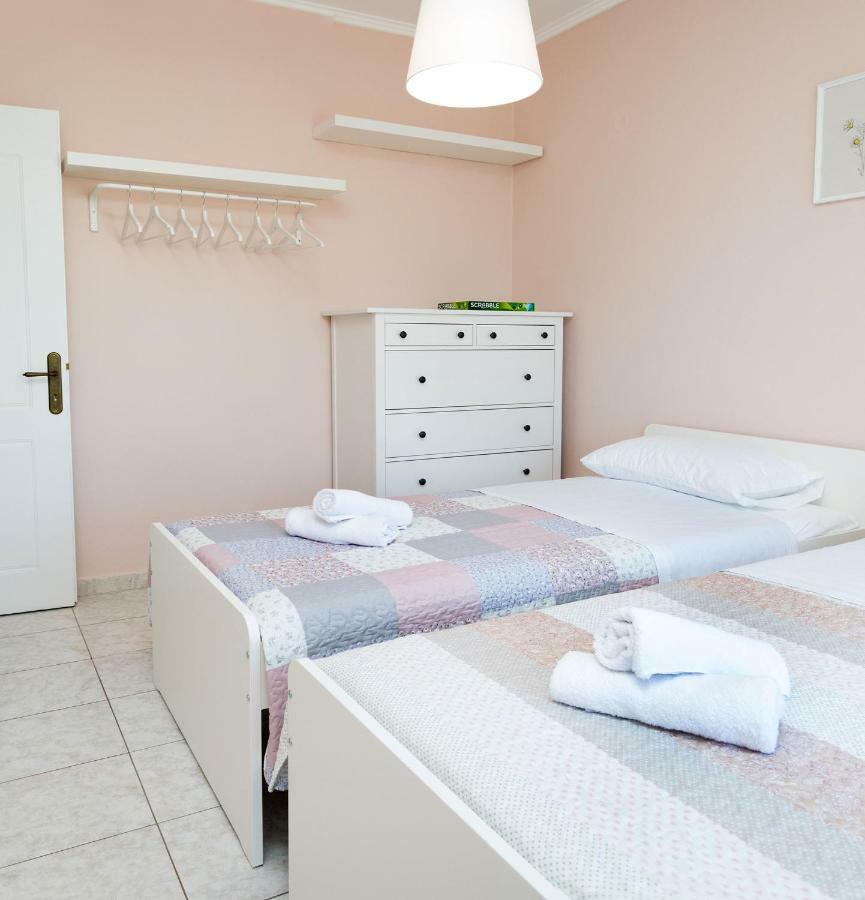 Casa Di Emma Apartment Nea Peramos  Luaran gambar